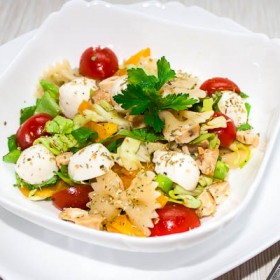 Pasta salad with chicken